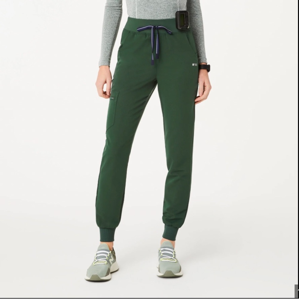 Figs High Waisted Zamora Jogger Scrub Pants- British Racing Green